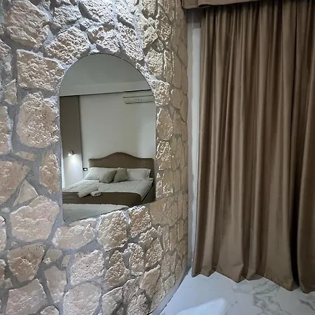 Edelweiss באקולי